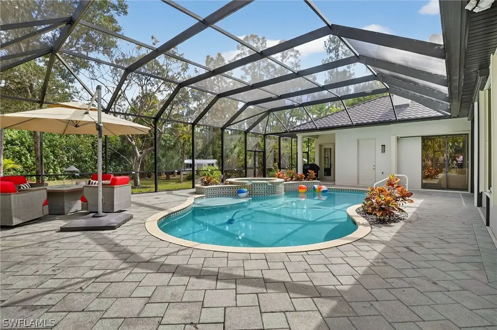 2360 19th Street SW Naples FL 34117