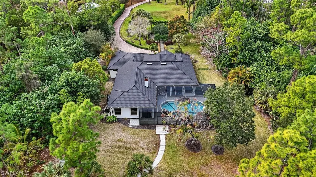 2360 19th Street SW Naples FL 34117