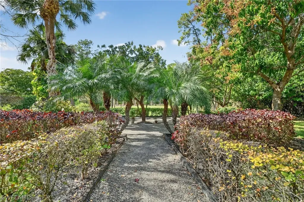 2360 19th Street SW Naples FL 34117