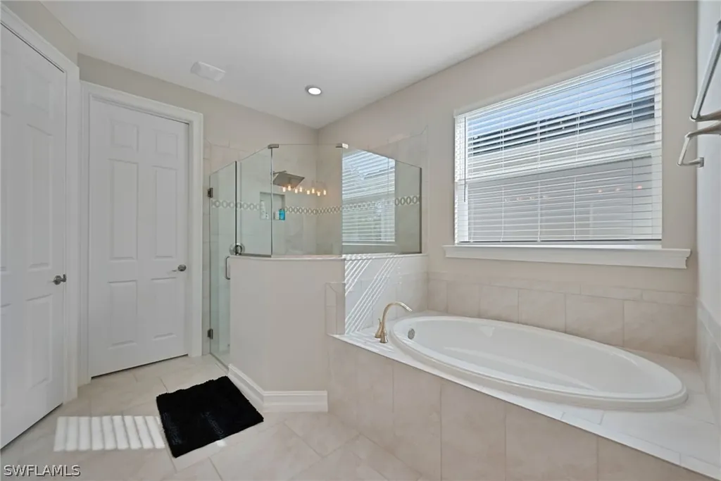 16574 Crescent Beach Way Bonita Springs FL 34135