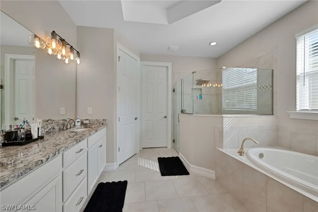 16574 Crescent Beach Way Bonita Springs FL 34135