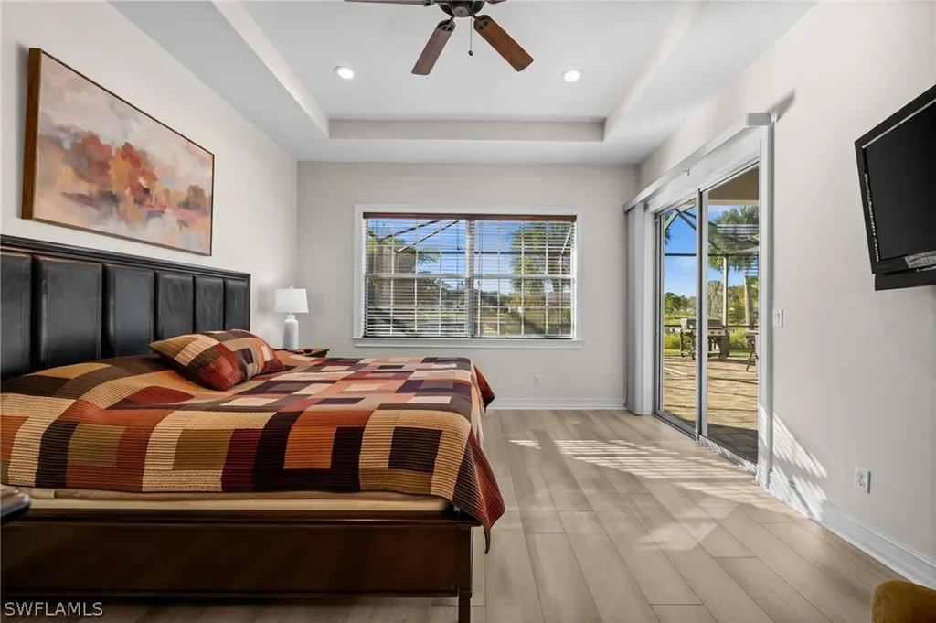 6821 Il Regalo Circle Naples FL 34109