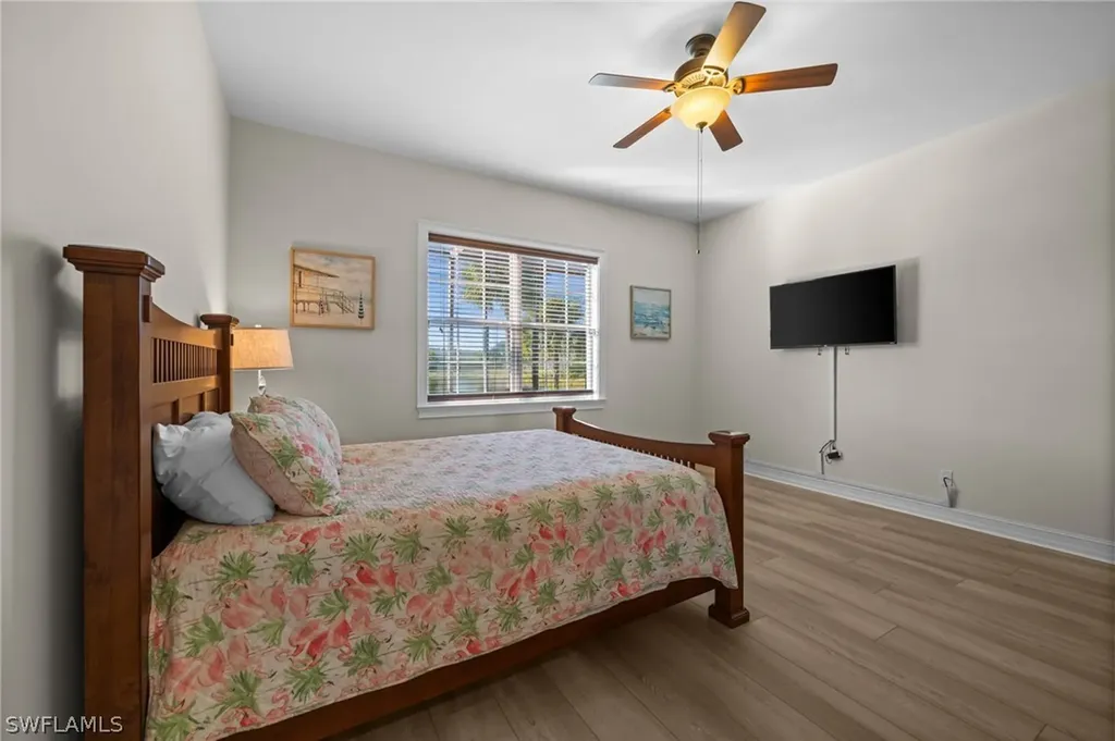 6821 Il Regalo Circle Naples FL 34109