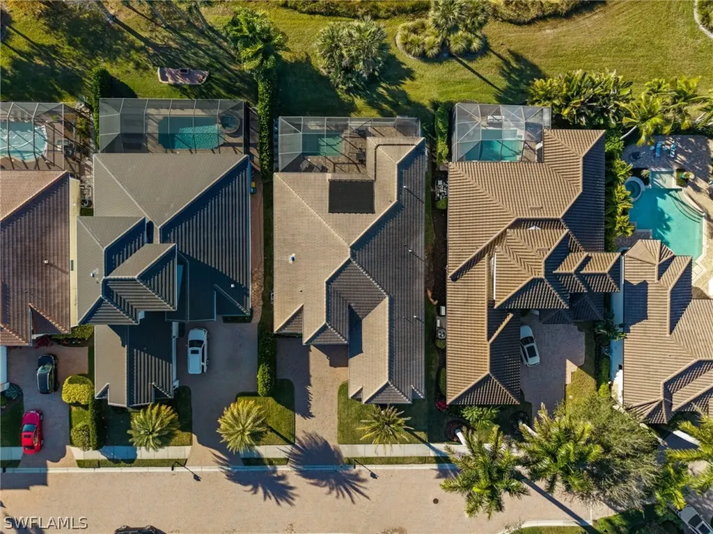 6821 Il Regalo Circle Naples FL 34109