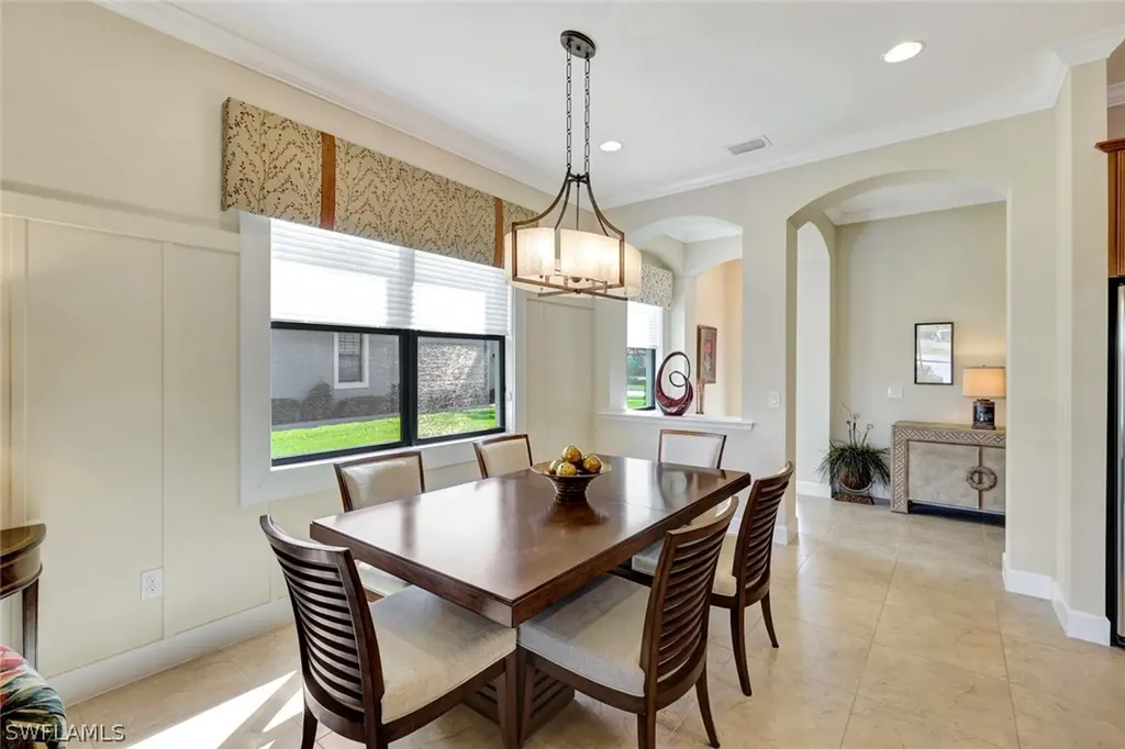 9142 Isla Bella Circle Bonita Springs FL 34135