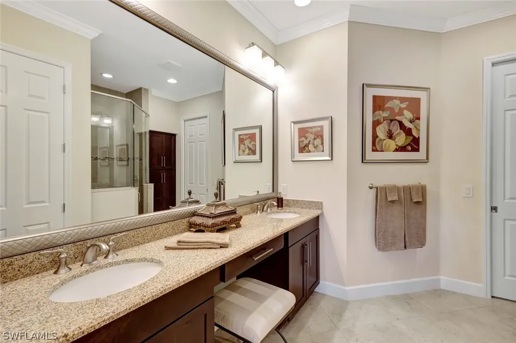 9142 Isla Bella Circle Bonita Springs FL 34135