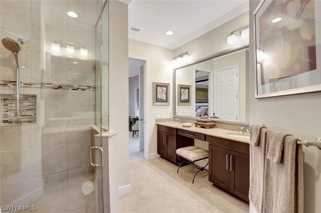 9142 Isla Bella Circle Bonita Springs FL 34135