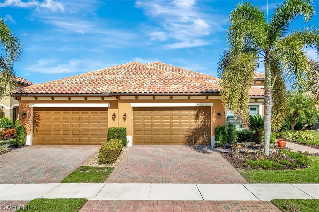 9142 Isla Bella Circle Bonita Springs FL 34135