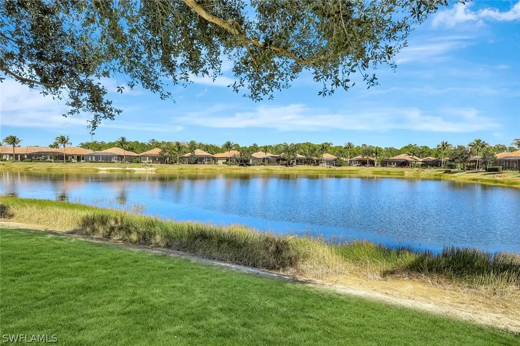 9142 Isla Bella Circle Bonita Springs FL 34135