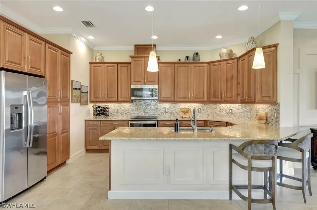 9142 Isla Bella Circle Bonita Springs FL 34135