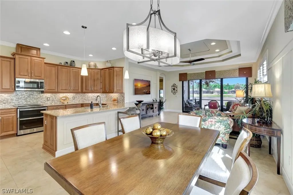 9142 Isla Bella Circle Bonita Springs FL 34135