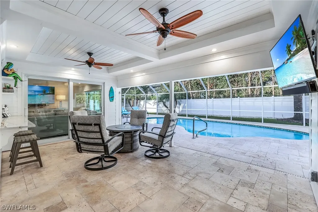 655 Park Shore Drive Naples FL 34103