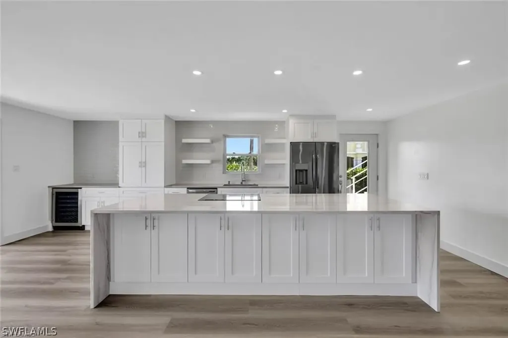 1910 Gulf Shore Boulevard N Naples FL 34102
