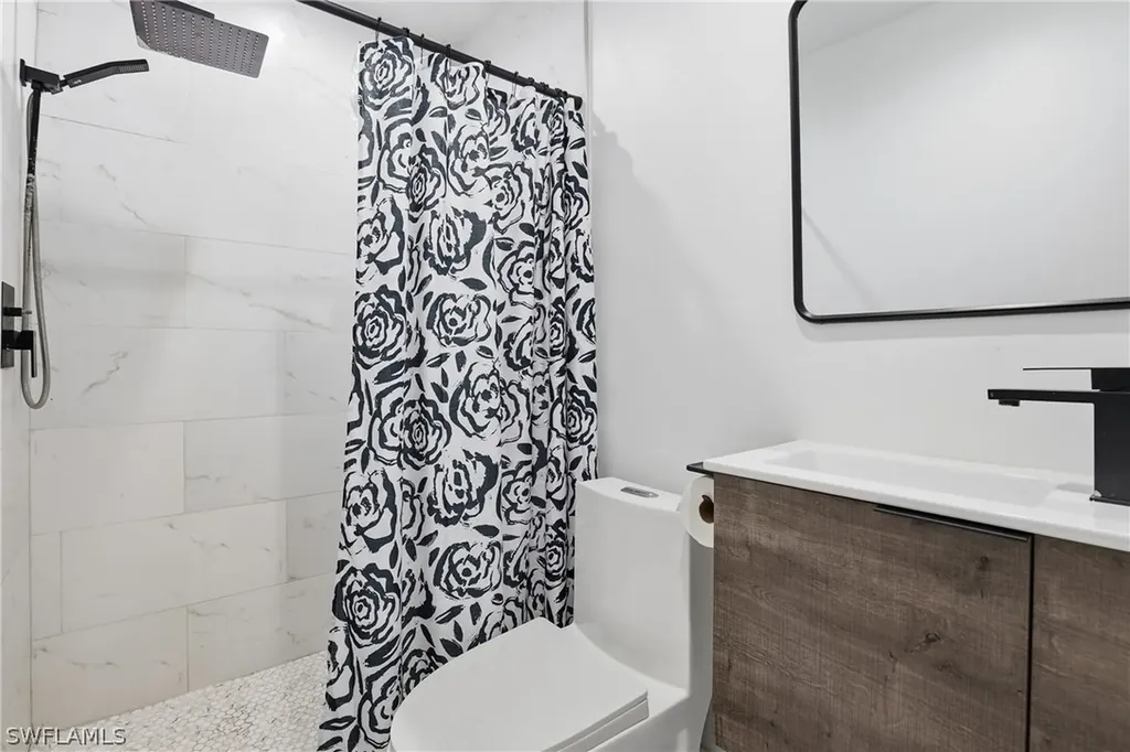 6005 Star Grass Lane Naples FL 34116