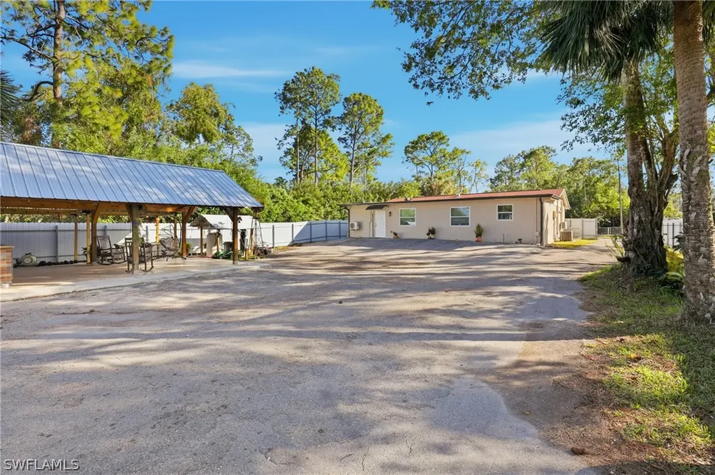 6005 Star Grass Lane Naples FL 34116