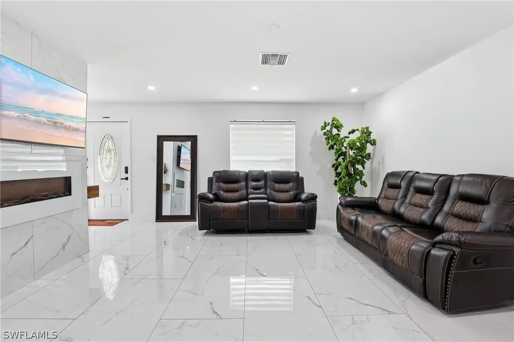 6005 Star Grass Lane Naples FL 34116