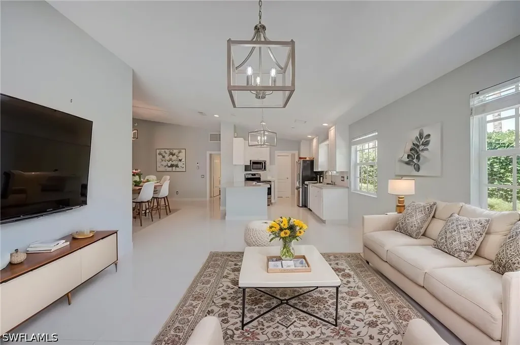 4852 Lasqueti Way Naples FL 34119