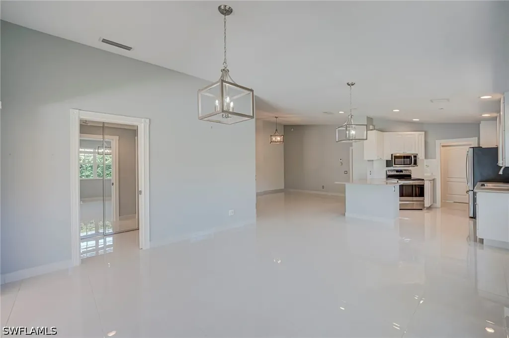4852 Lasqueti Way Naples FL 34119