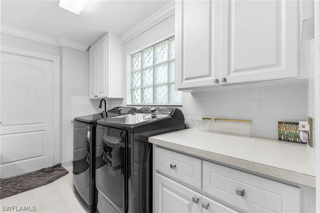4852 Lasqueti Way Naples FL 34119