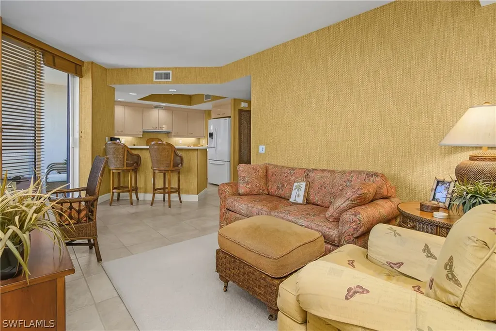 7225 Pelican Bay Boulevard Naples FL 34108