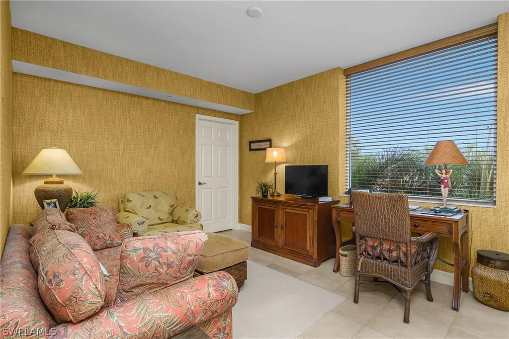 7225 Pelican Bay Boulevard Naples FL 34108