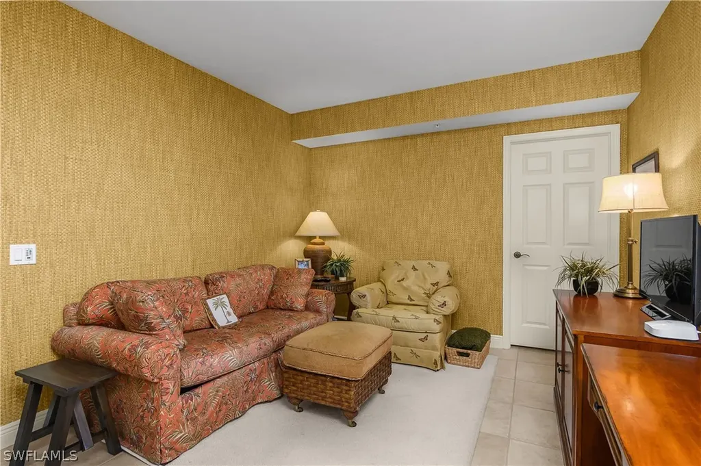 7225 Pelican Bay Boulevard Naples FL 34108