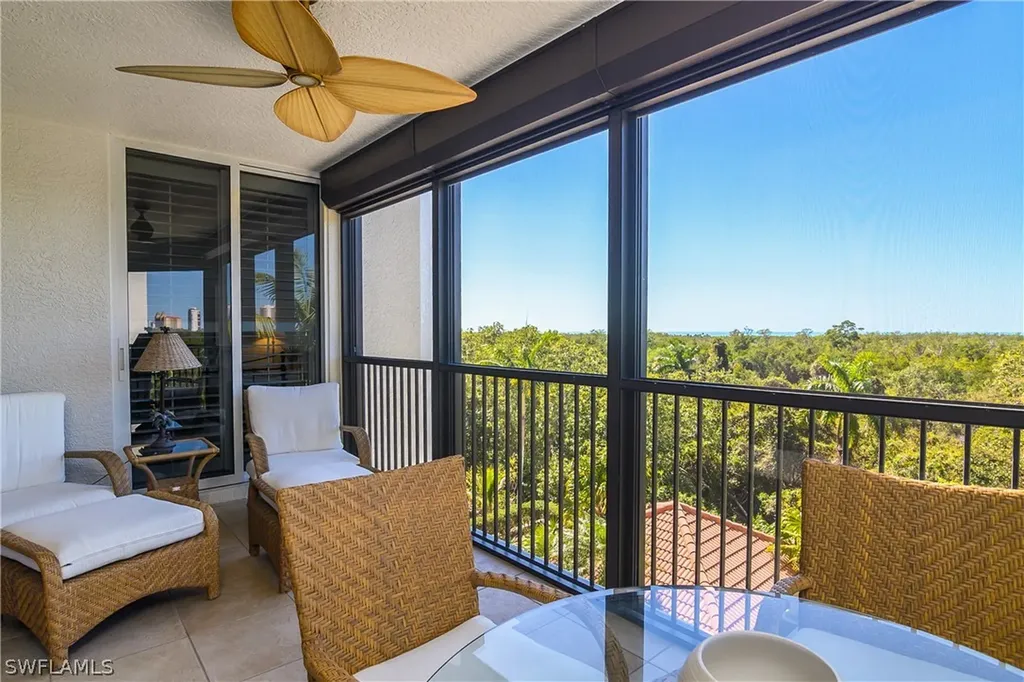 7225 Pelican Bay Boulevard Naples FL 34108
