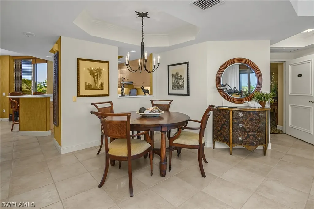 7225 Pelican Bay Boulevard Naples FL 34108