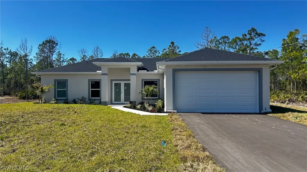 5017 42nd Street NE Naples FL 34120