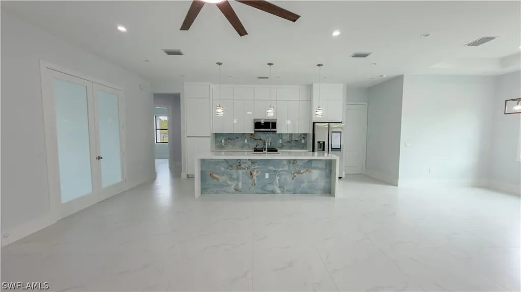 3302 64th NE Avenue Naples FL 34120