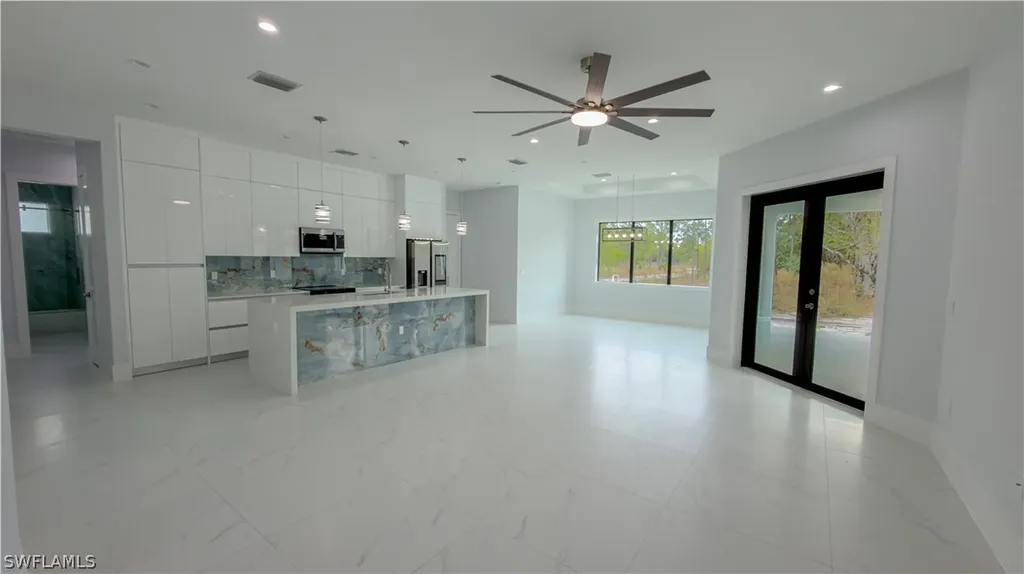 3302 64th NE Avenue Naples FL 34120