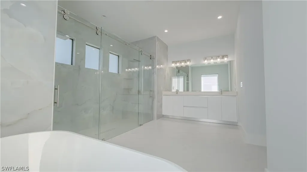 3302 64th NE Avenue Naples FL 34120
