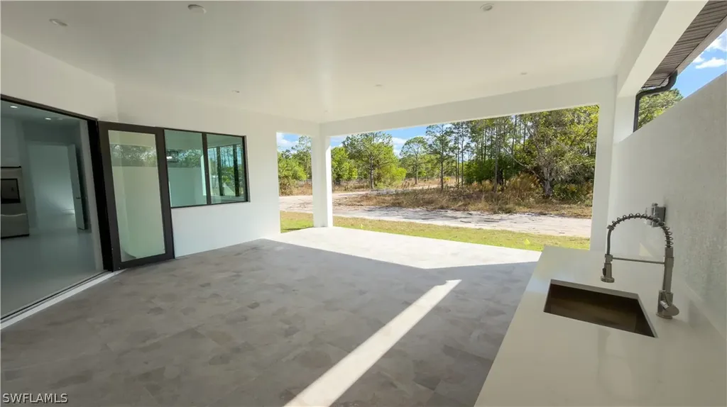 3302 64th NE Avenue Naples FL 34120