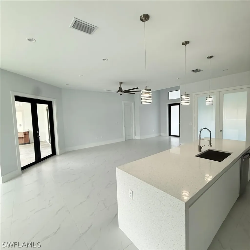 3302 64th NE Avenue Naples FL 34120