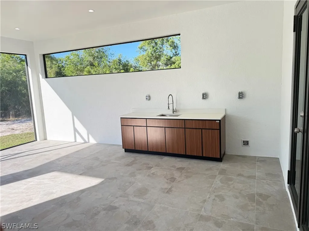 3302 64th NE Avenue Naples FL 34120