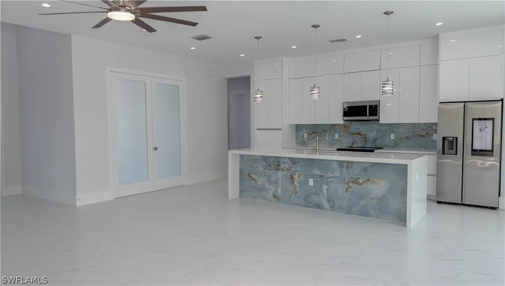 3302 64th NE Avenue Naples FL 34120