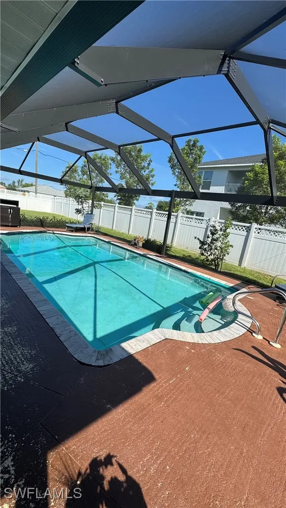 913/915 Mohawk Parkway Cape Coral FL 33914