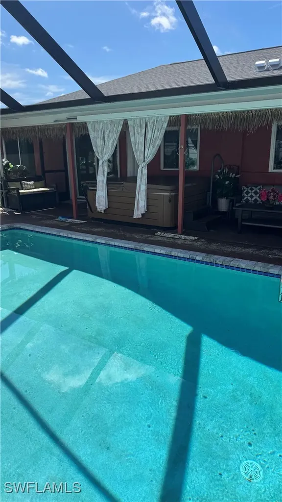 913/915 Mohawk Parkway Cape Coral FL 33914