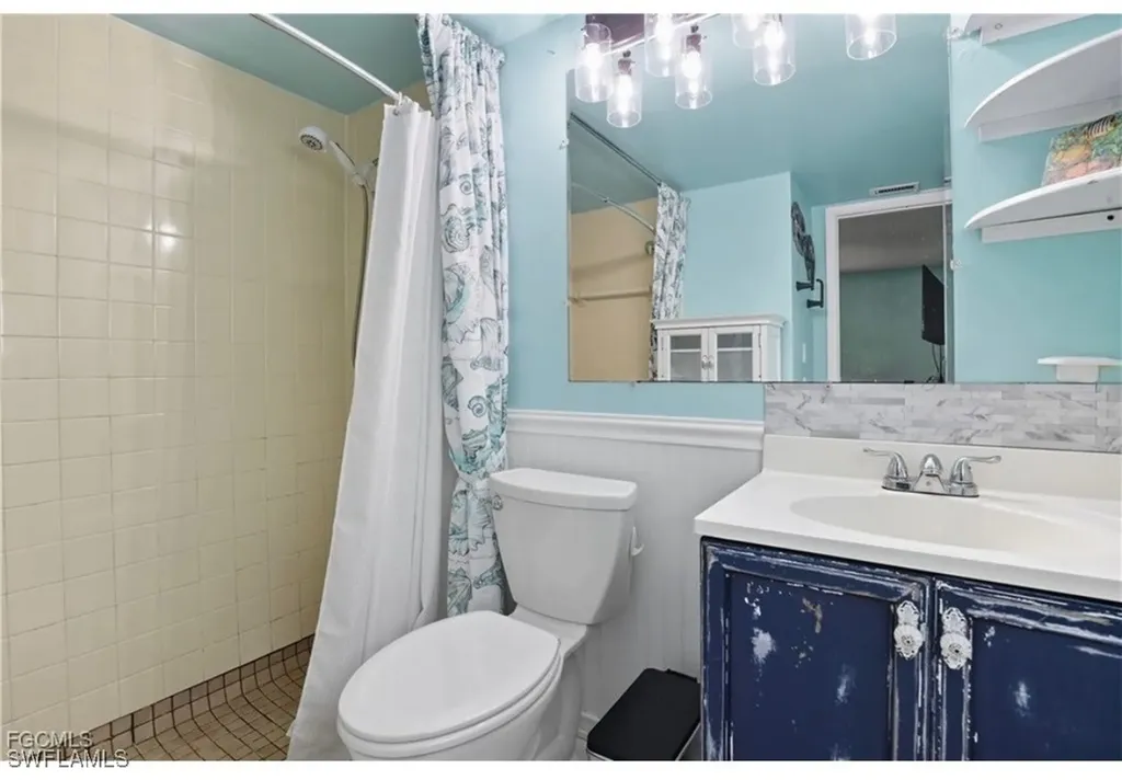 913/915 Mohawk Parkway Cape Coral FL 33914