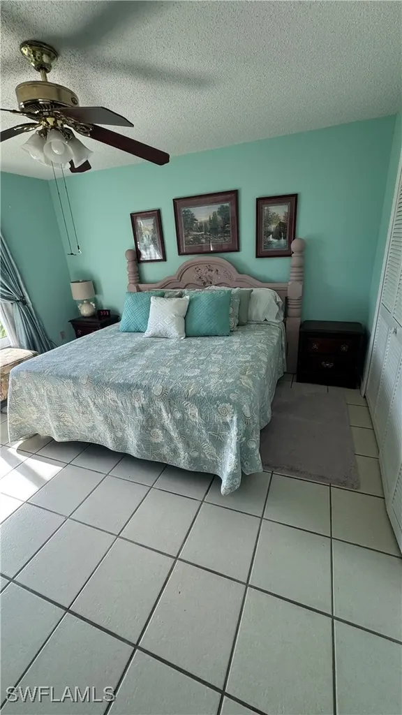 913/915 Mohawk Parkway Cape Coral FL 33914