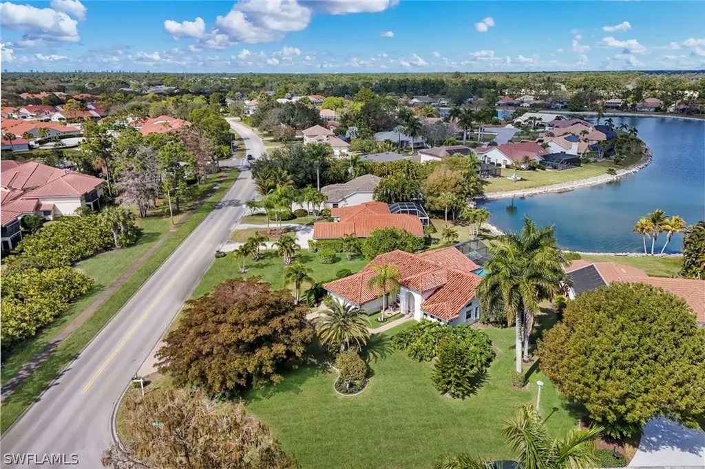 210 Belville Boulevard Naples FL 34104