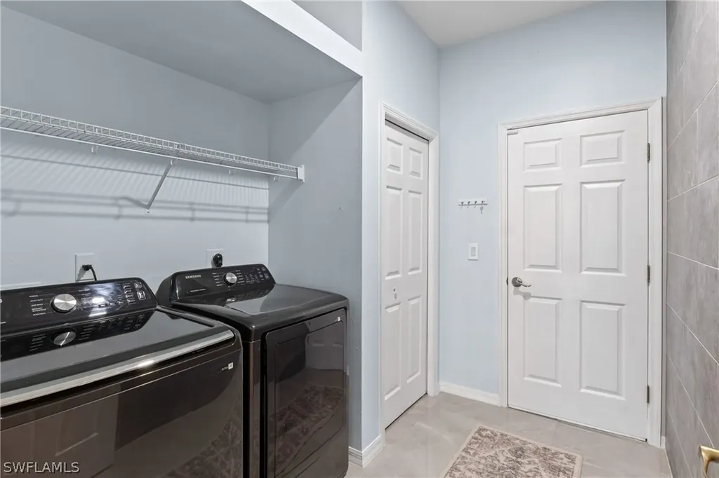 9346 Palm Island Circle North Fort Myers FL 33903
