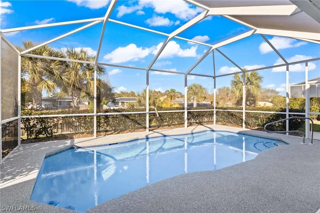 9346 Palm Island Circle North Fort Myers FL 33903