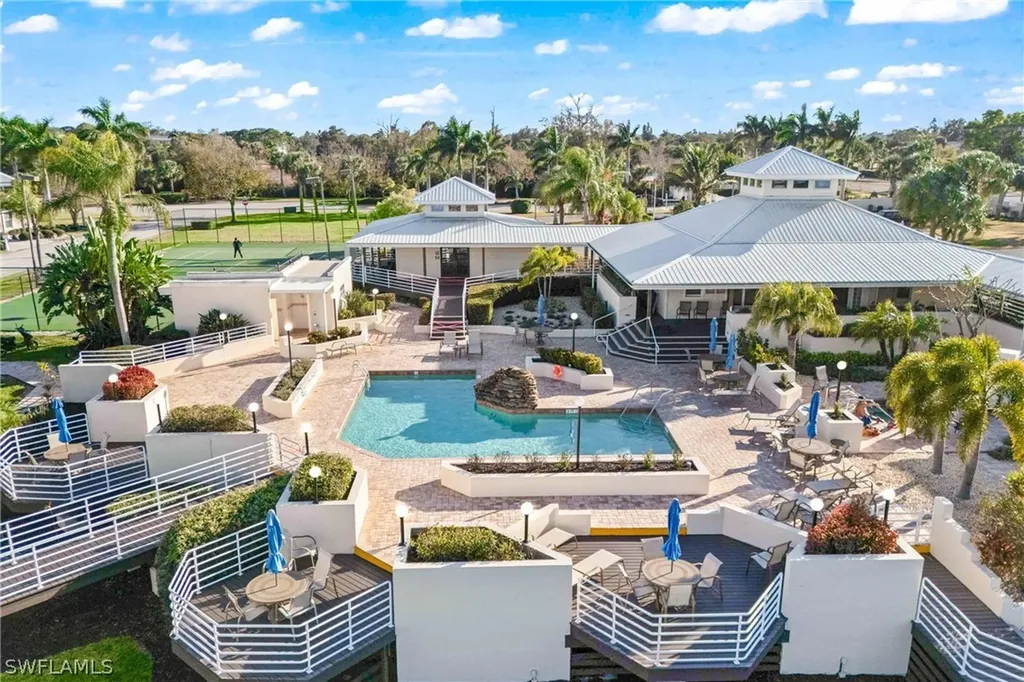 9346 Palm Island Circle North Fort Myers FL 33903