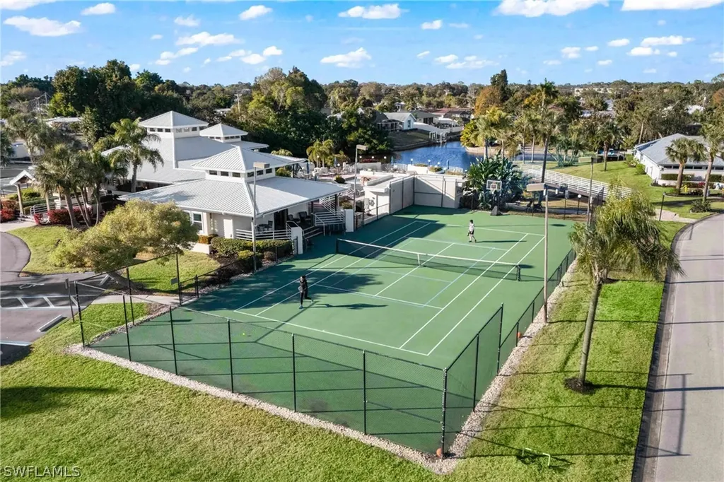9346 Palm Island Circle North Fort Myers FL 33903