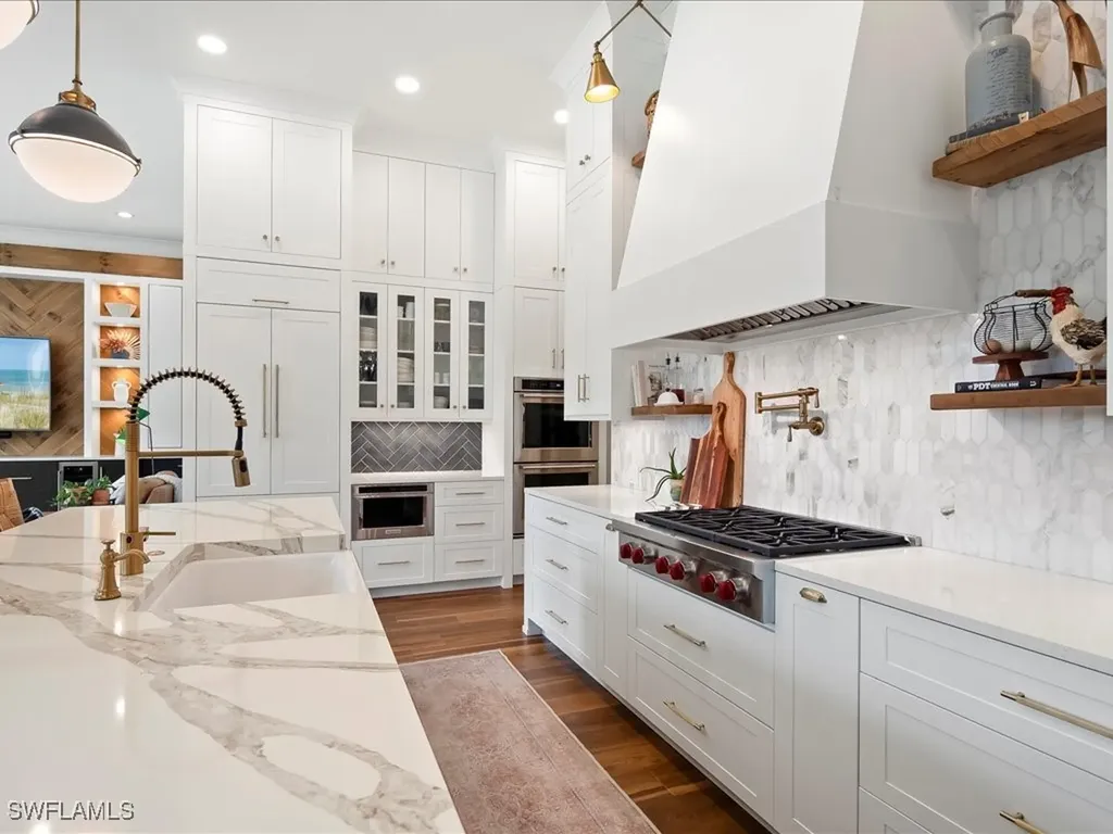 2590 2nd Street NW Naples FL 34120