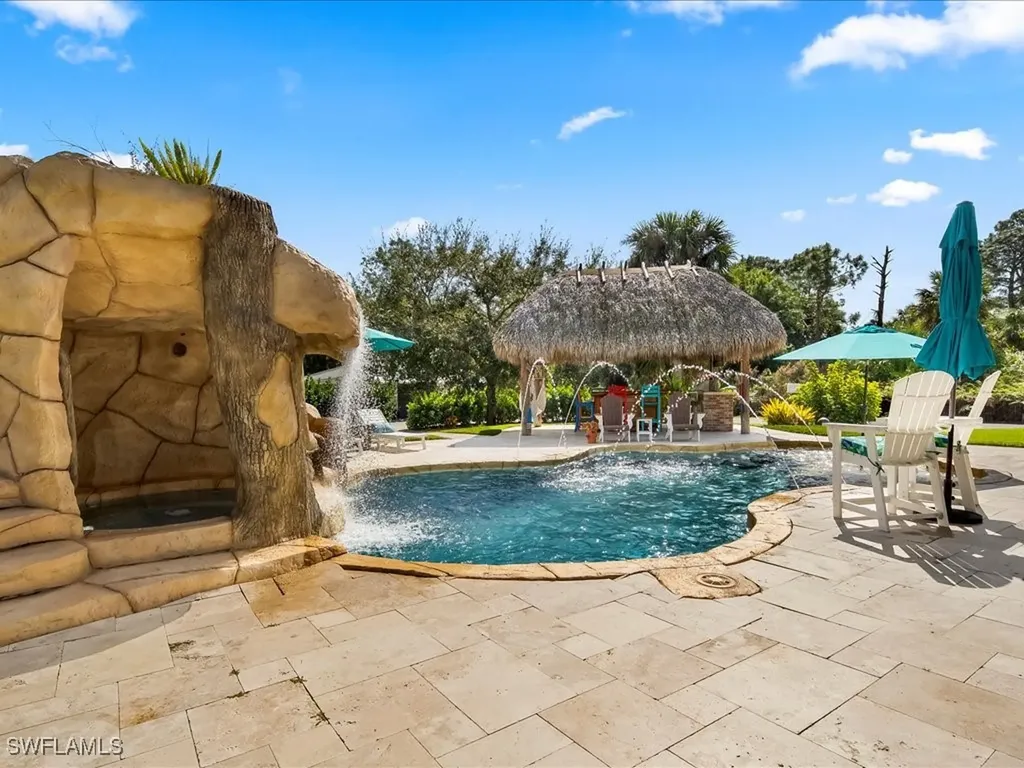 2590 2nd Street NW Naples FL 34120