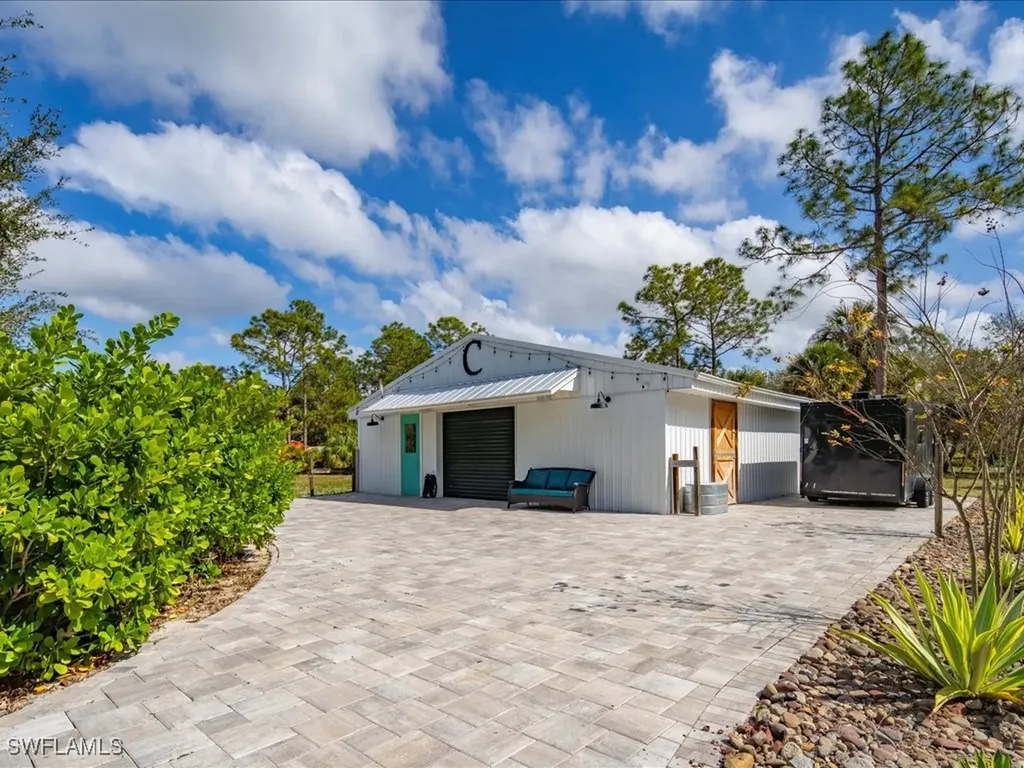 2590 2nd Street NW Naples FL 34120