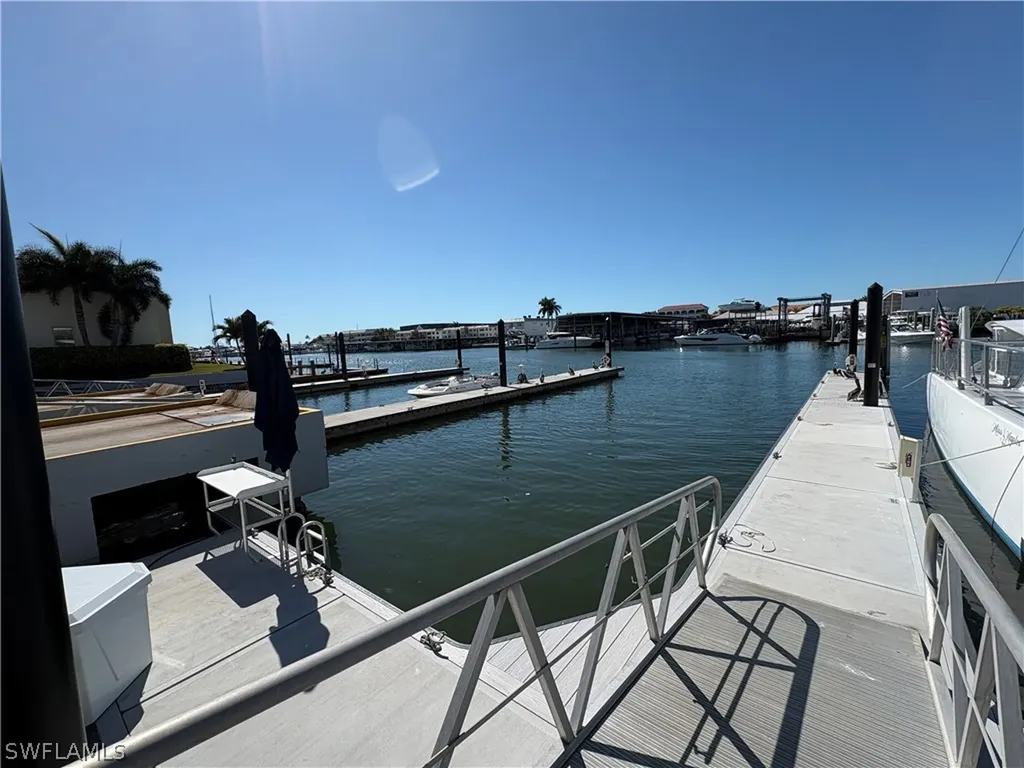 750 River Point Drive Naples FL 34102