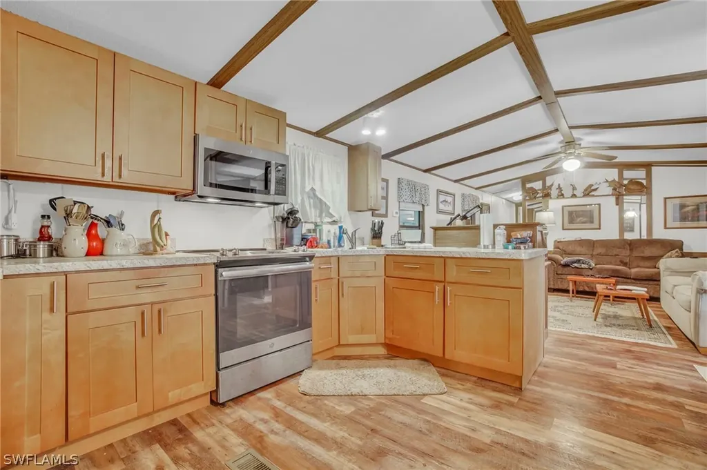 33 Plantation Drive Everglades City FL 34139